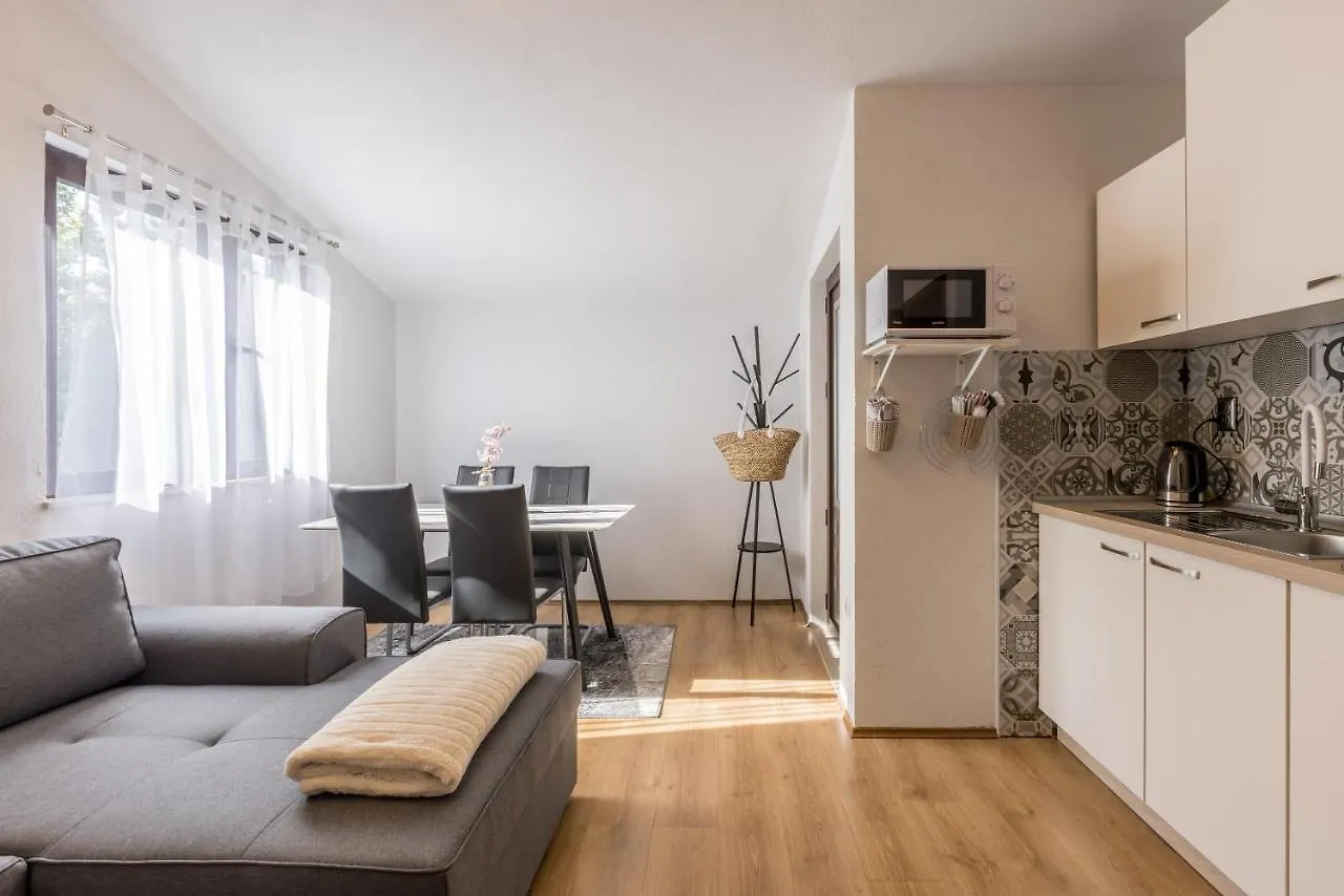 Apartment Lamaro Kastela
